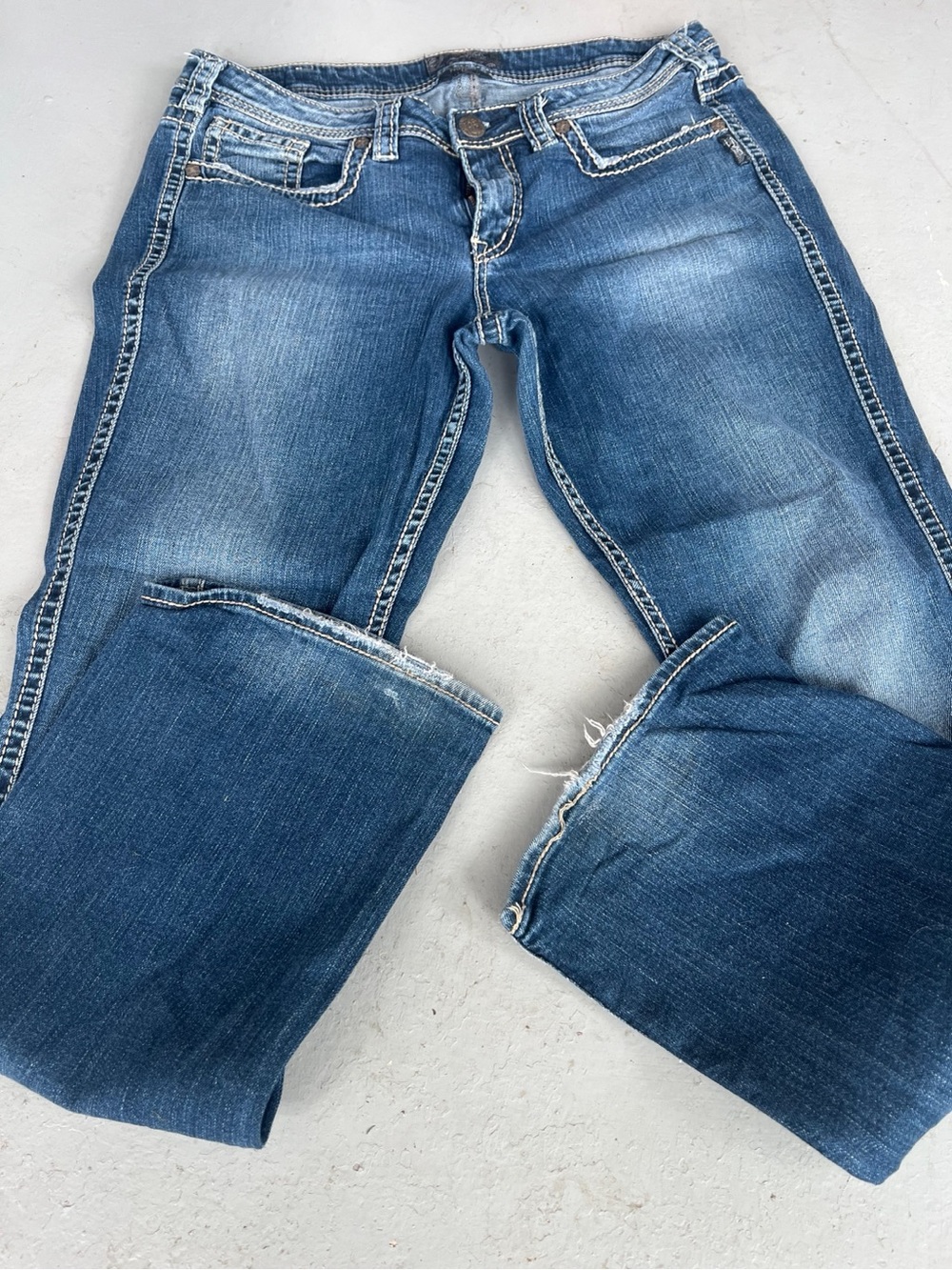 Silver Jeans - Picture 2 of 6